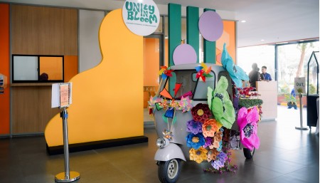 Unity in Bloom: How a Simple Vespa Ape Calessino Became a Device for Storytelling